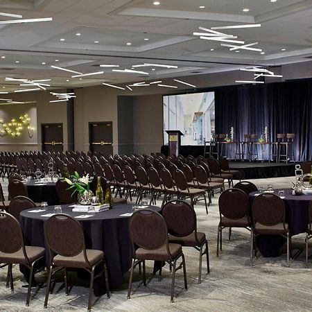 Renaissance St. Louis Airport Hotel Berkeley Dış mekan fotoğraf